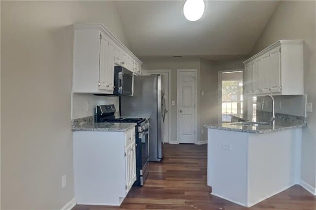 Building Photo - 257 Ashland Park Ct SE