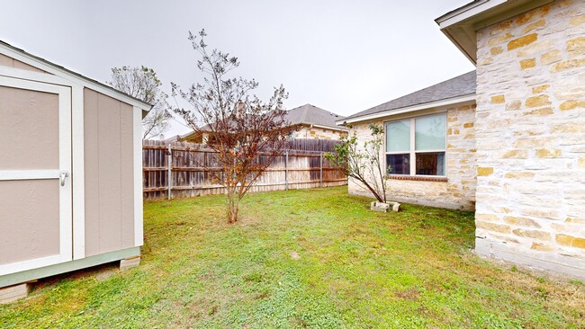 Building Photo - Gorgeous Spanish style home in Jarrell