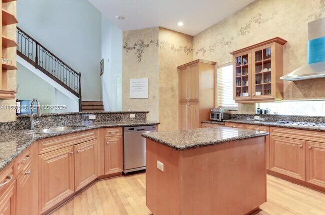 Building Photo - 5960 NW 79th Way