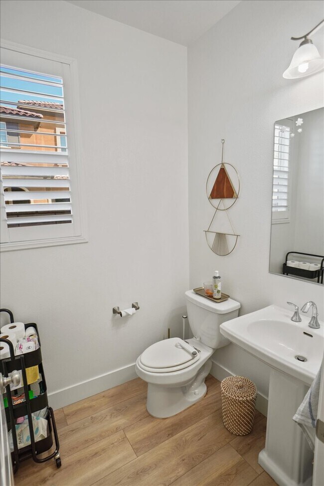 Building Photo - 27336 Ellery Pl