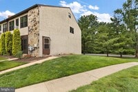 Building Photo - 193 Stirling Ct