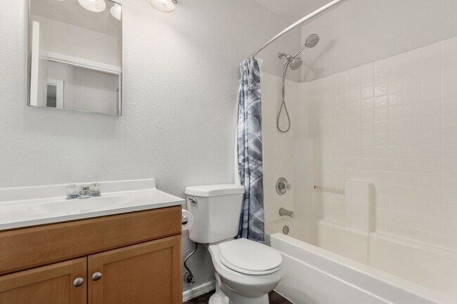 Building Photo - Charming 3 bedroom in El Mirage!