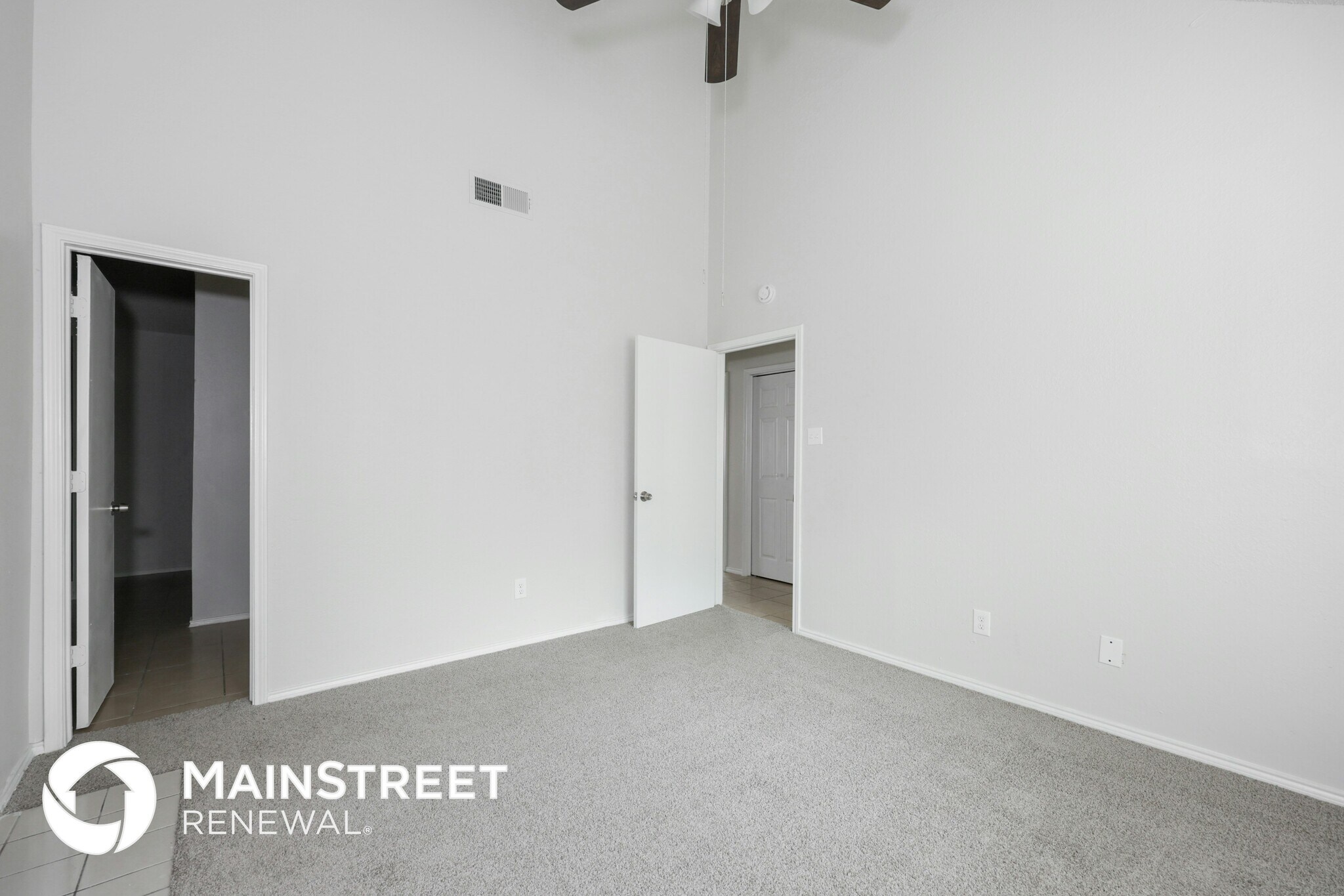 Building Photo - 910 Ragland Dr
