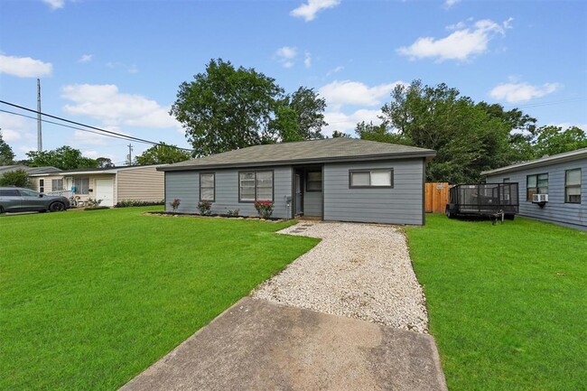 Building Photo - 4225 Citadel Ln