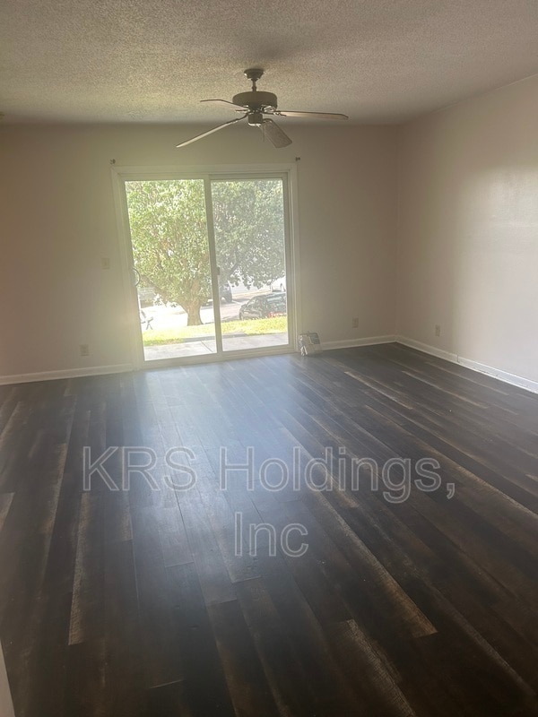 Building Photo - 1384 Hunters Rd
