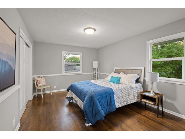 Building Photo - 4901 Larkspur Ln