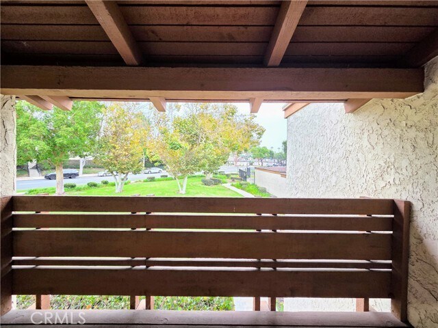 Building Photo - 3701 Country Club Dr