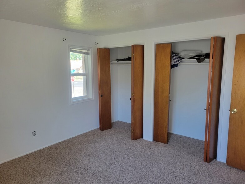 bedroom 1 - 461 E 2650 N