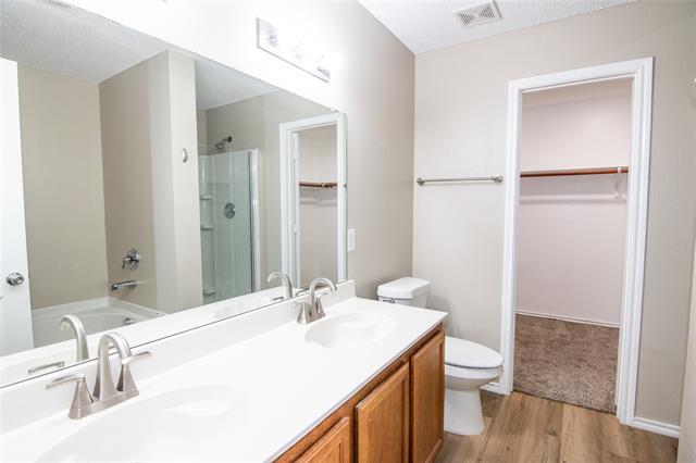 Building Photo - 6224 Thoroughbred Trail