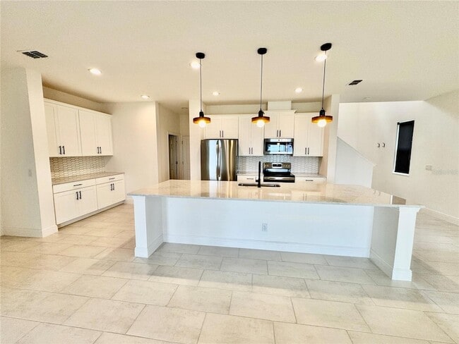 Building Photo - 7902 Syracuse Dr