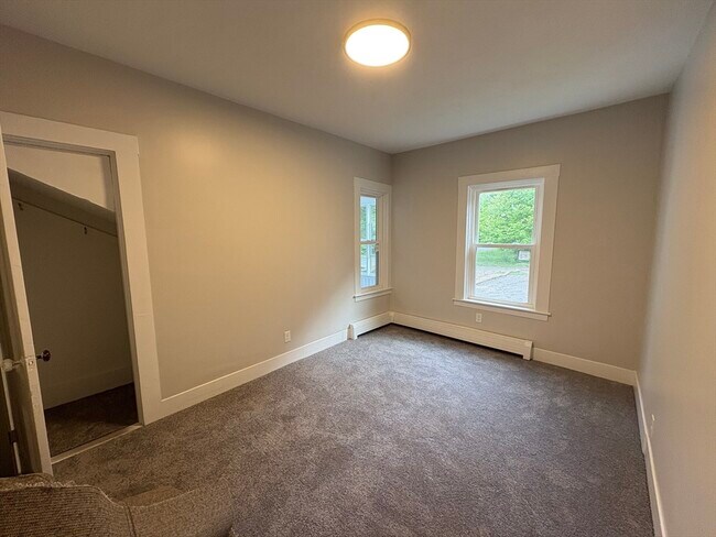 Building Photo - 369 Tremont St