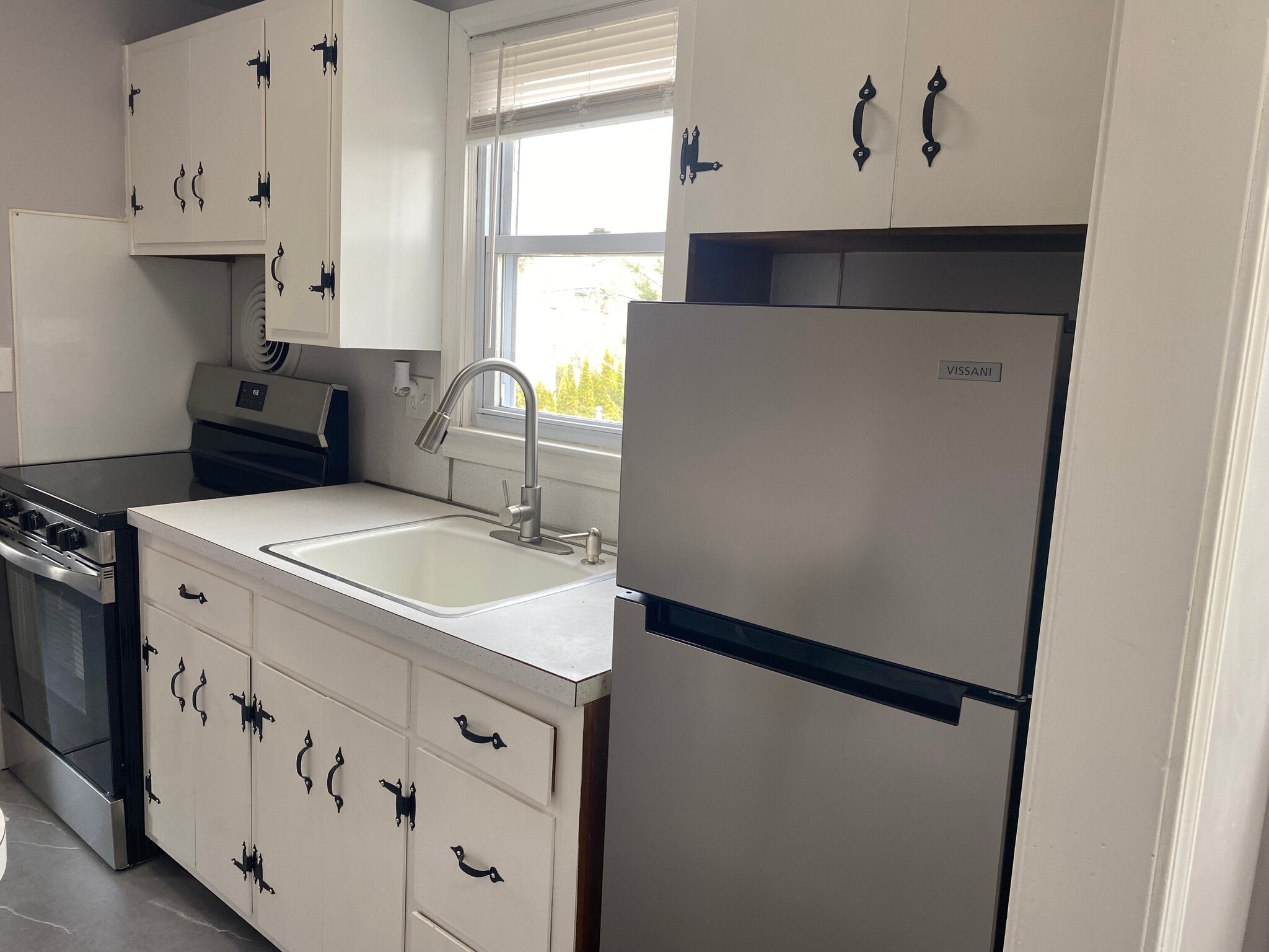 Building Photo - 58 Ashcraft Rd