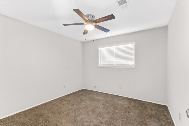 Building Photo - 442 N Compass Rose Cir