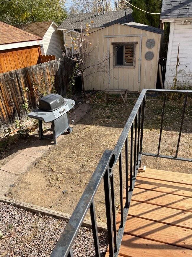 Building Photo - Nice 3 Bedroom Home near Downtown