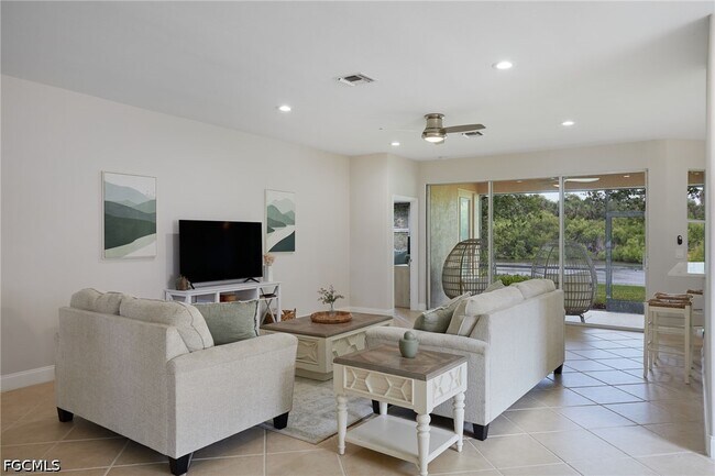 Building Photo - 3151 Midship Dr