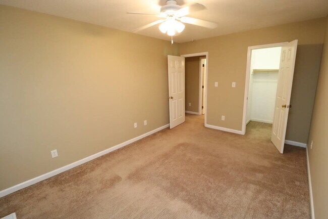 Building Photo - Best Value in Apex! Charming 3BR Half-Duplex Near Downtown
