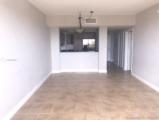 Building Photo - 8440 SW 8th St