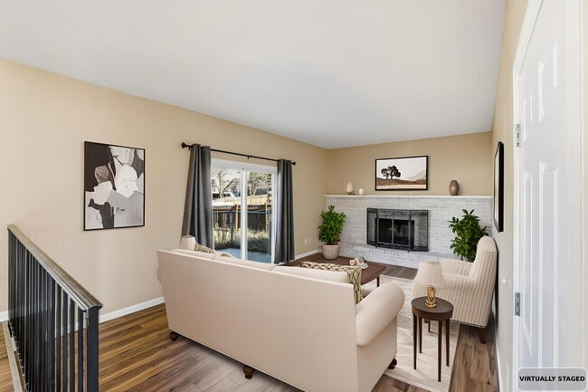 Building Photo - $400 Off Monthly | 4 Bed 2.5 Bath Home w/ Walkout Basement