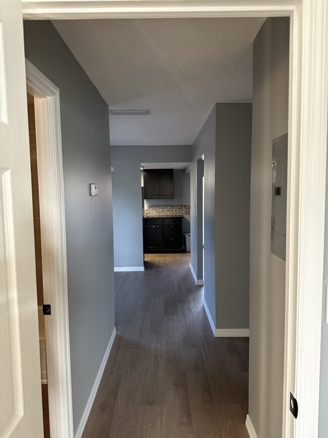 Building Photo - 1062 85th Terrace N