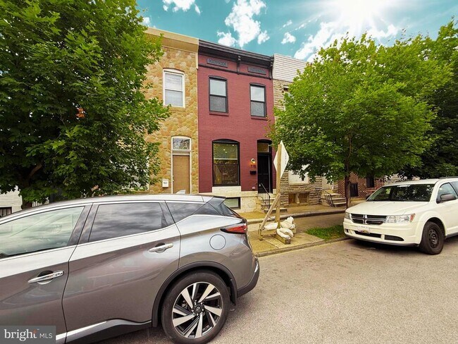 Building Photo - 715 N Patterson Park Ave