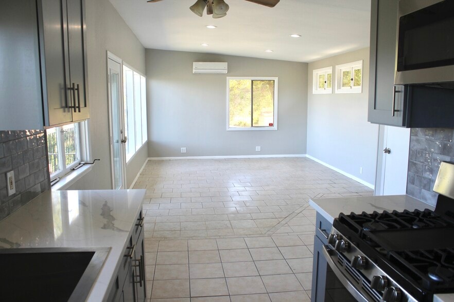 Bright Living Room - 934 Highline Rd