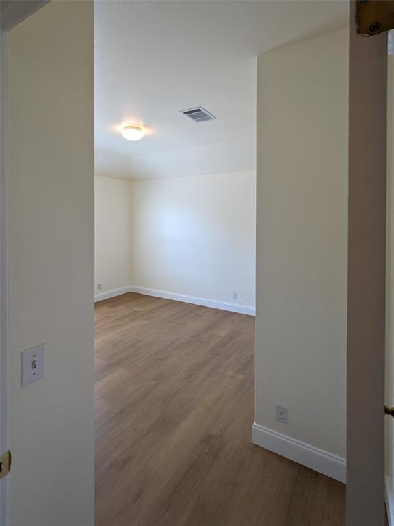 Building Photo - 4717 Lake Champlain Ln
