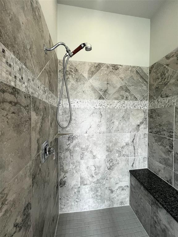 Building Photo - 2700 Hudson Ln