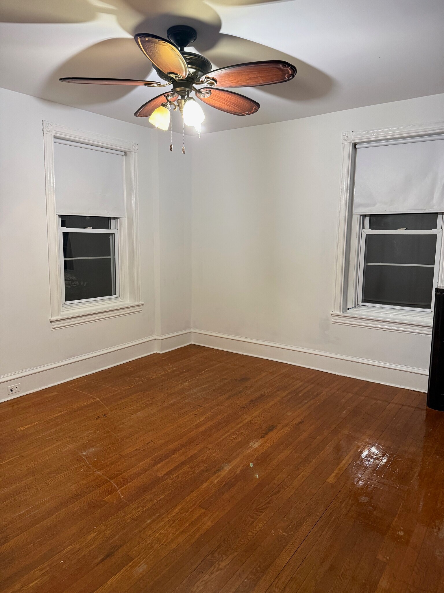 2 nd fl. bedroom - 1115 W Main St