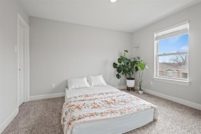 Building Photo - 7645 Thunder River Rd