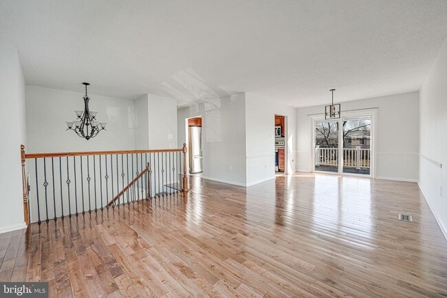 Building Photo - 4512 Lantern Pl