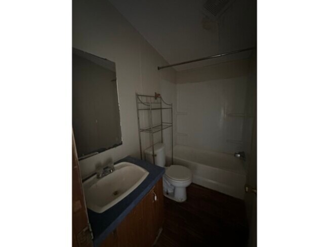 Building Photo - 5675 Saufley Field Rd
