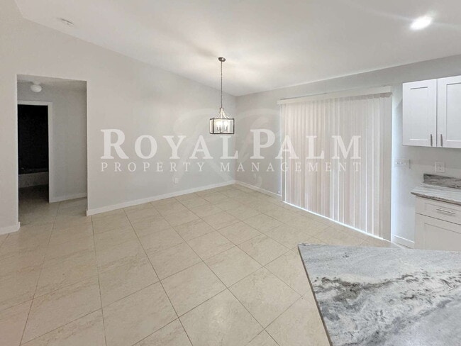 Building Photo - Newly Renovated 3BR/2BTH - 12 Merry Months with No Surprises! - Apply by 12/31 for $500 Off Your ...