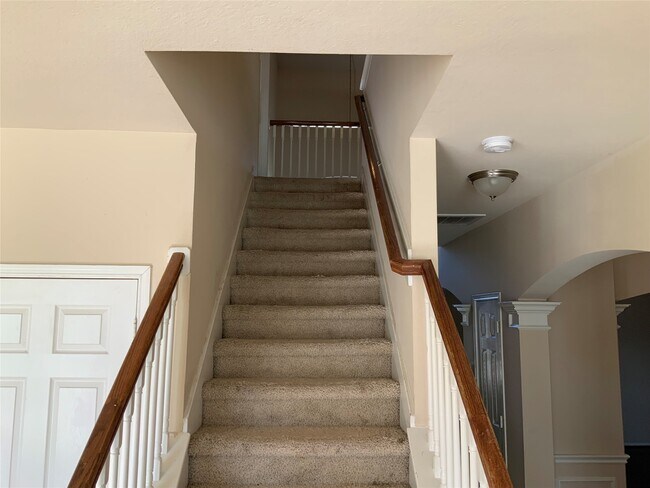 Building Photo - 22011 Castle Hawk Trail