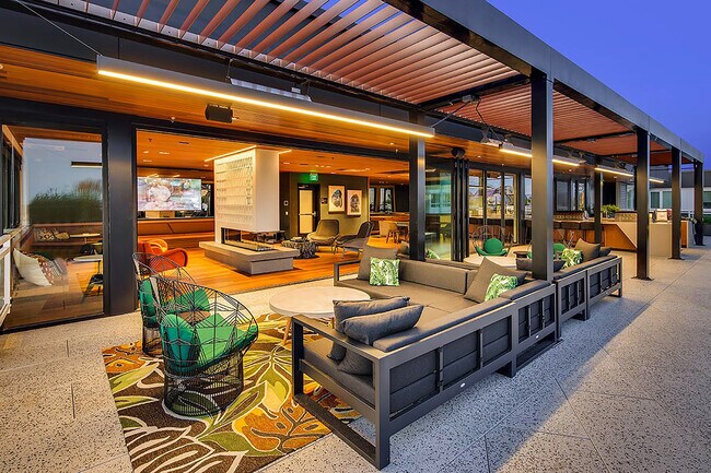 Building Photo - 120 Broadway-SI FL3-ID541