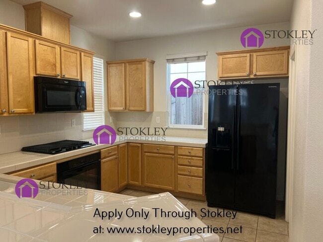 Building Photo - 238 Ladybug Ln