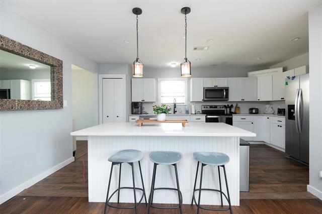 Building Photo - 3709 Park Ridge Blvd