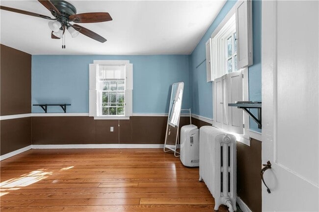 Building Photo - 26 Perry St