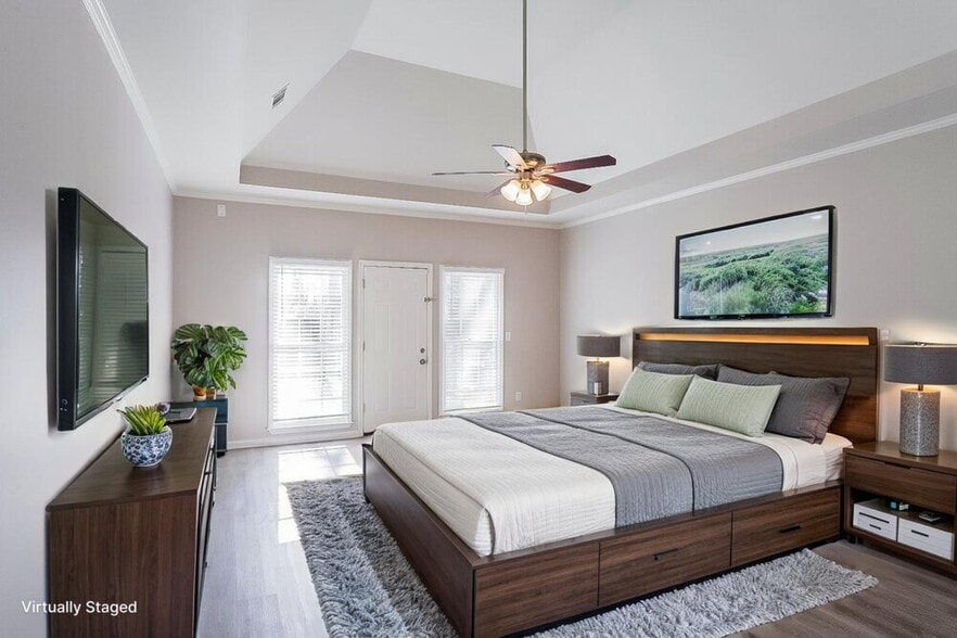 Building Photo - 5471 Saddle Creek