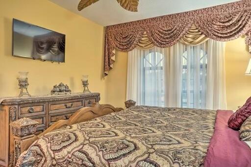 Building Photo - 6425 Royal Palm Beach Blvd