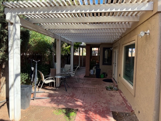 Building Photo - 545 S Valley View Dr