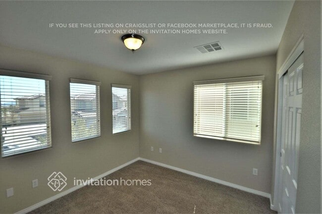 Building Photo - 8271 Amphora St