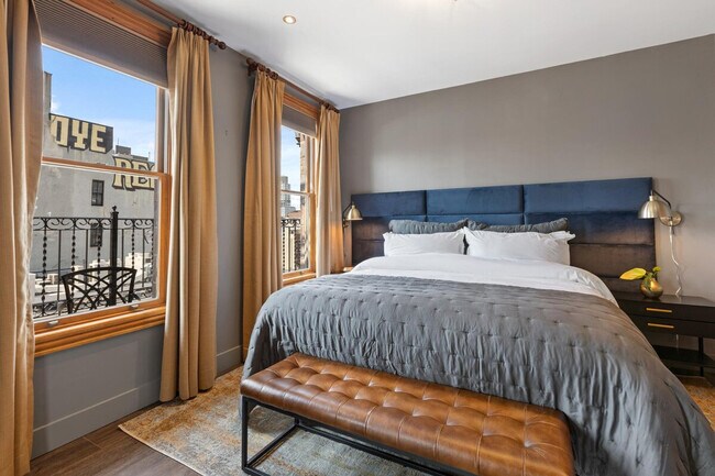 Building Photo - 100 Orchard St