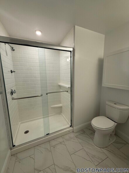 Building Photo - 120 Gerry Rd