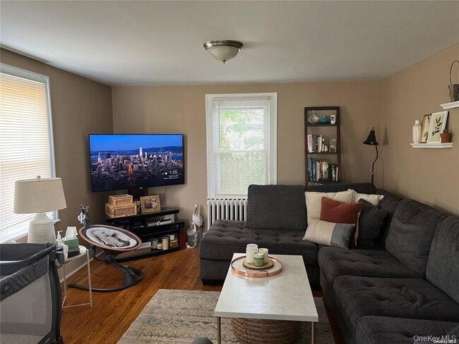 Building Photo - 58 Floyd Pl