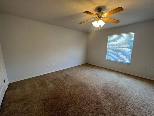 Building Photo - 597 Loblolly Bay Dr