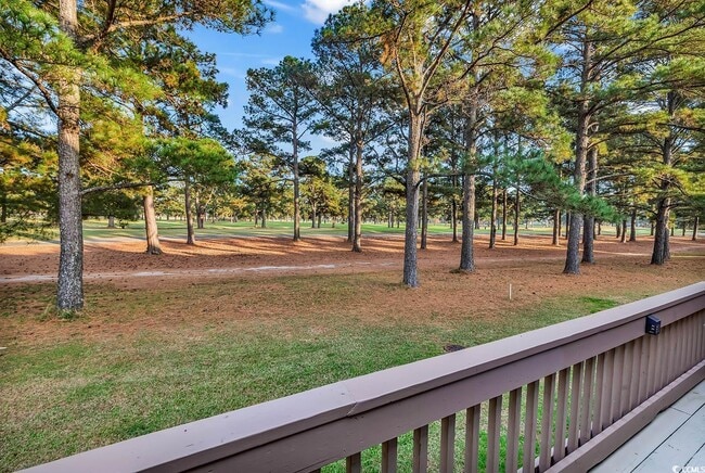 Building Photo - 4000 Fairway Lakes Dr