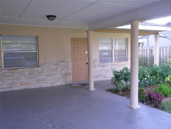 Building Photo - 5708 2nd St