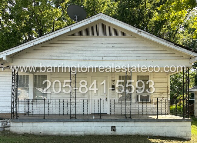 Primary Photo - 1137 Sloan Ave