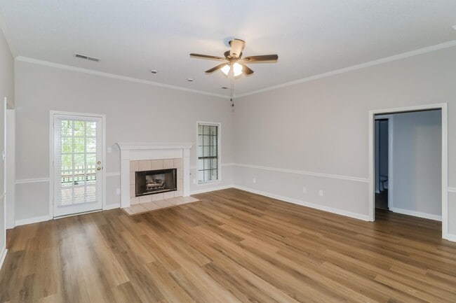 Building Photo - 7257 Nautical Cove