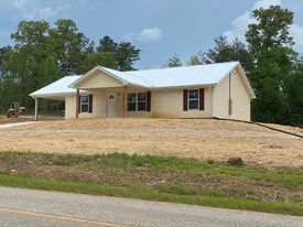 Building Photo - 306 Silver Run Rd